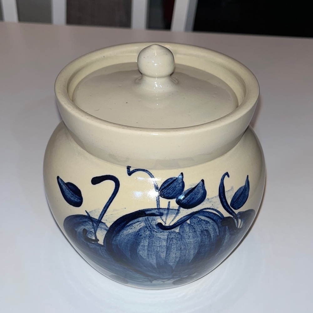 Casey Pottery‎ Crock Apple Design